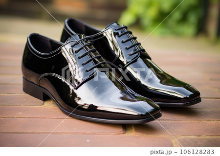 blue dress for baby girl Lanvin - Brogue Oxford Shoe in Shiny Leather for Men - Black main image 0