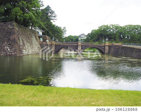皇居外苑の観光スポット、二重橋の風景 106128868