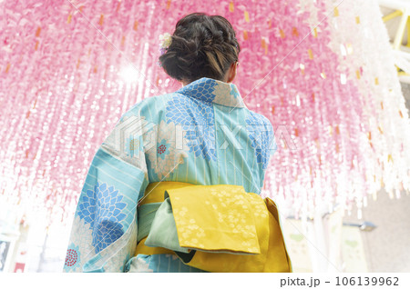 仙台七夕2023　浴衣姿の女性 106139962