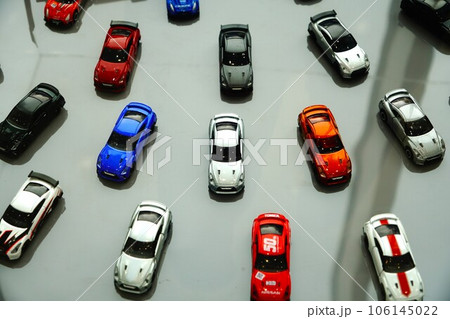 おもちゃのクルマ(スポーツカー GT-R) おもちゃのクルマ(スポーツカー GT-R) 106145022