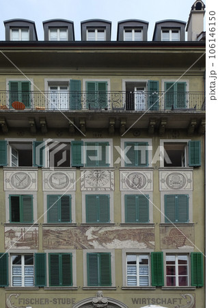 Beautiful painted facade in Old Town of Lucerne, Switzerland 106146150