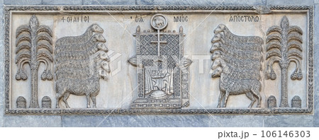 The 12 apostles adoring the throne prepared for the Last Judgment, relief on the north side of Basilica of Saint Mark, Venice, Italy 106146303