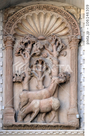 Relief detail of St. Mark's Basilica, Venice, Italy Relief detail of St. Mark's Basilica, Venice, Italy 106146309