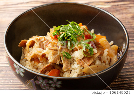 豚バラの五目炊き込みご飯 豚バラの五目炊き込みご飯 106149023