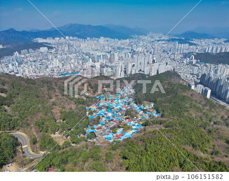 Aerial view of mulmangol village and busan city, busan, South Korea, Asia 106151582