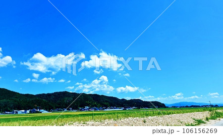 田舎の青い空の写真素材 [106156269] - PIXTA