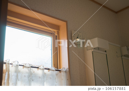 上げ下げ窓 106157881