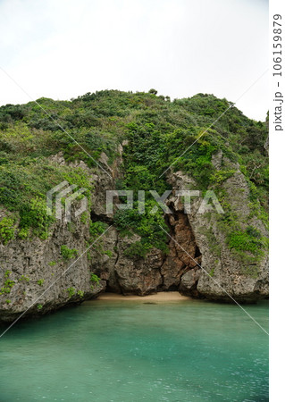 伊良部島の大岩 ヤマトブー 伊良部島の大岩 ヤマトブー 106159879