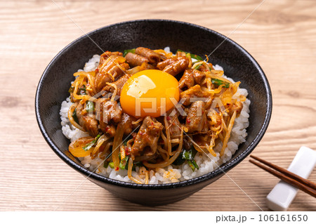 ホルモン丼 ホルモン丼 106161650
