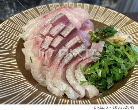 カンパチの刺身 106162049