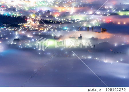 《埼玉県》秩父の雲海夜景・幻想的な風景 106162276