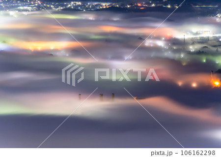《埼玉県》秩父の雲海夜景・幻想的な風景 106162298