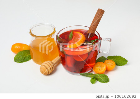 Concept of delicious hot drink - tea, berry - fruit tea 106162692