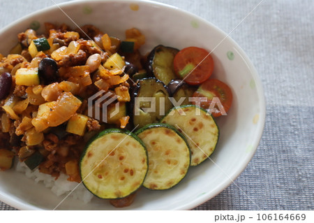 ドライカレーと夏野菜 106164669