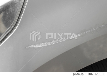 車体に付いた傷跡 車体に付いた傷跡 106165582