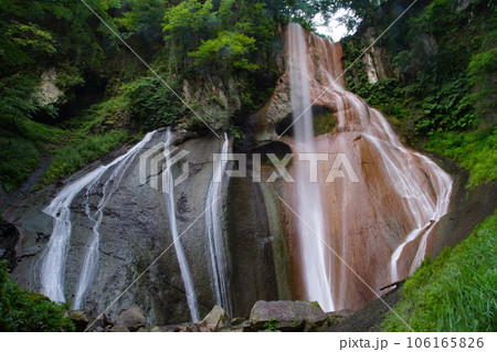 嫗仙の滝 群馬県吾妻郡草津町 嫗仙の滝 群馬県吾妻郡草津町 106165826