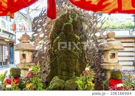 大阪千日前 法善寺・水掛不動尊 大阪千日前 法善寺・水掛不動尊 106166984