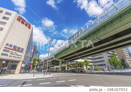 大阪難波駅 難波交差点(大阪市中央区難波) 大阪難波駅 難波交差点(大阪市中央区難波) 106167052