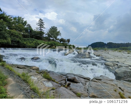 曾木の滝　川の流れ　鹿児島県 106171256