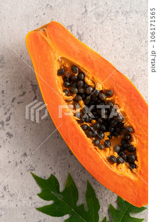 パパイヤ パパイア フルーツ 106171565
