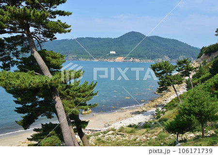 夏の金華山の風景 宮城 夏の金華山の風景 宮城 106171739