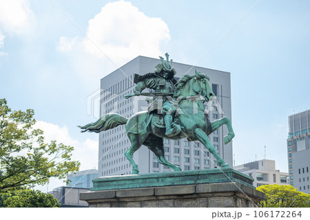 Statue of Kusunoki Masashige near Imperial palace in Chiyoda city, Tokyo, Japan. Statue of Kusunoki Masashige near Imperial palace in Chiyoda city, Tokyo, Japan. 106172264