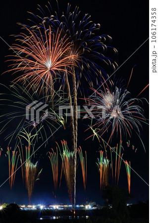 出雲神話祭り花火 106174358