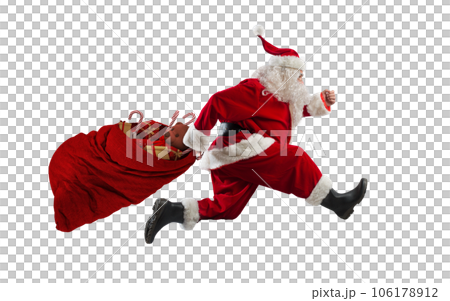 Santa claus runs fast to deliver all giftsのイラスト素材 [106178912] - PIXTA