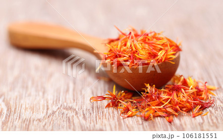 Safflower 106181551