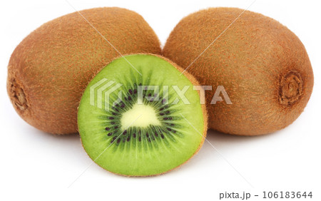 Kiwi fruits Kiwi fruits 106183644