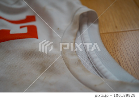 サッカーユニフォームの汚れ サッカーユニフォームの汚れ 106189929