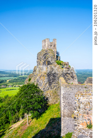 Trosky castle ruins with two towers. Sunny summer day view. Bohemian Paradise, Czech: Cesky raj, Czech Republic 106201320