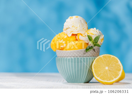 Refreshing ice cream 106206331
