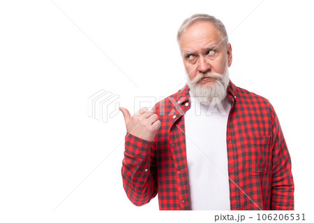 genius 60s retired man with white beard and mustache telling news with gesture 106206531