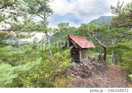 杖石山頂の風景 106208972
