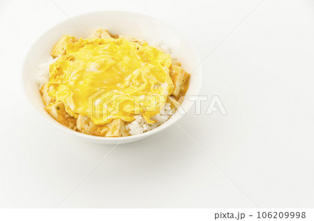ふわふわ玉子のせ麻婆丼 106209998