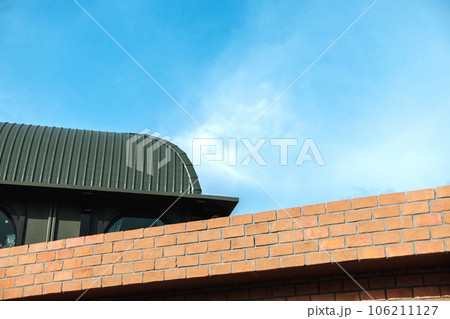 Building Green roof of the architecture made of steel and brick 106211127