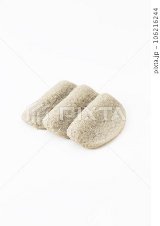 はんぺん 白バック はんぺん 白バック 106216244