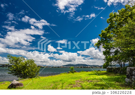 膳所城跡公園と夏空風景 106220228