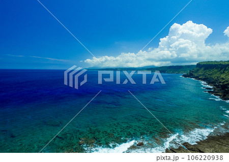 犬田布岬（徳之島の観光名所） 106220938