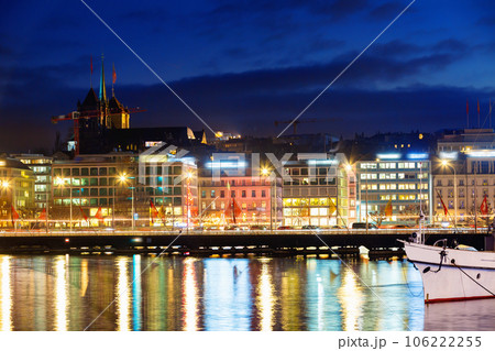 Cityscape of Geneva embankment in evening 106222255
