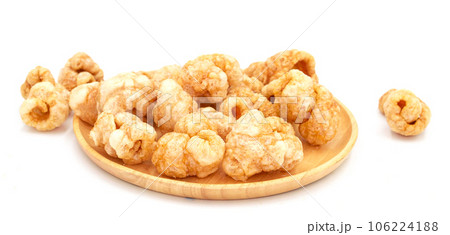 isolated pork rinds on white background isolated pork rinds on white background 106224188
