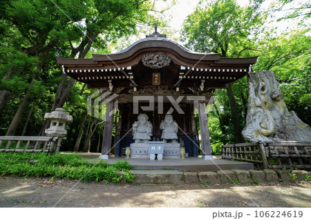 深大寺の大黒天と恵比須尊の石像 106224619