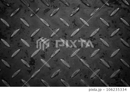 old black metal plate old black metal plate 106235334