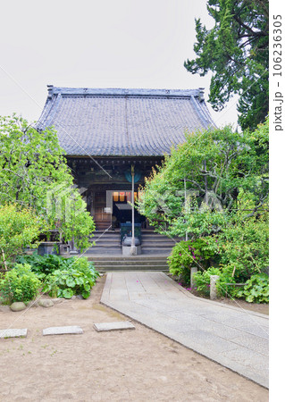 宝戒寺 本堂（神奈川県鎌倉市） 106236305