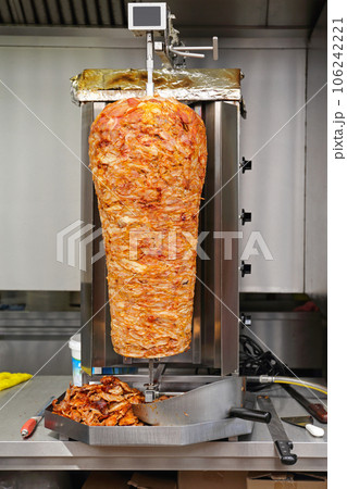Doner Kebab Grill 106242221