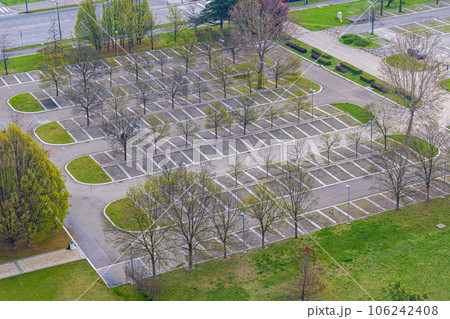 Empty Parking Sunday 106242408