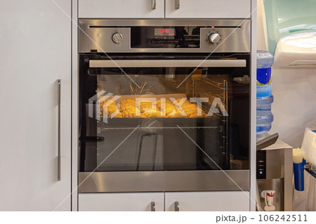 Home Oven Baking Croissants 106242511