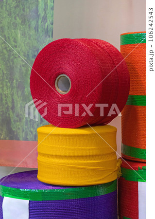 Raschel Bags on Rolls 106242543