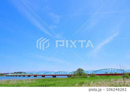 松浜橋と阿賀野川（新潟県） 106246261